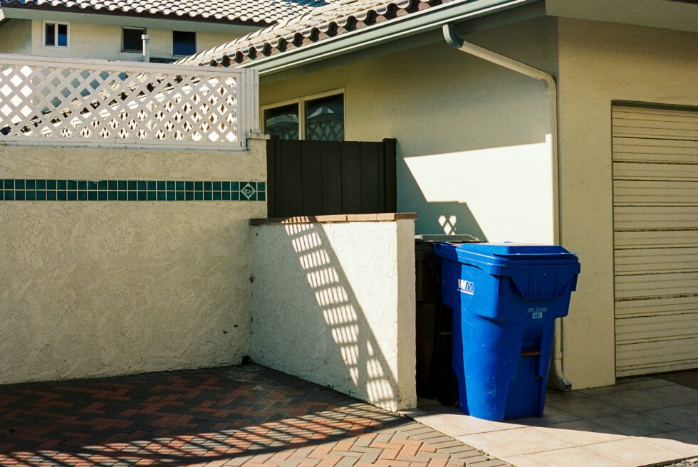From Household Clutter to Cleaner Communities: Practical Ways to Reduce Everyday Waste